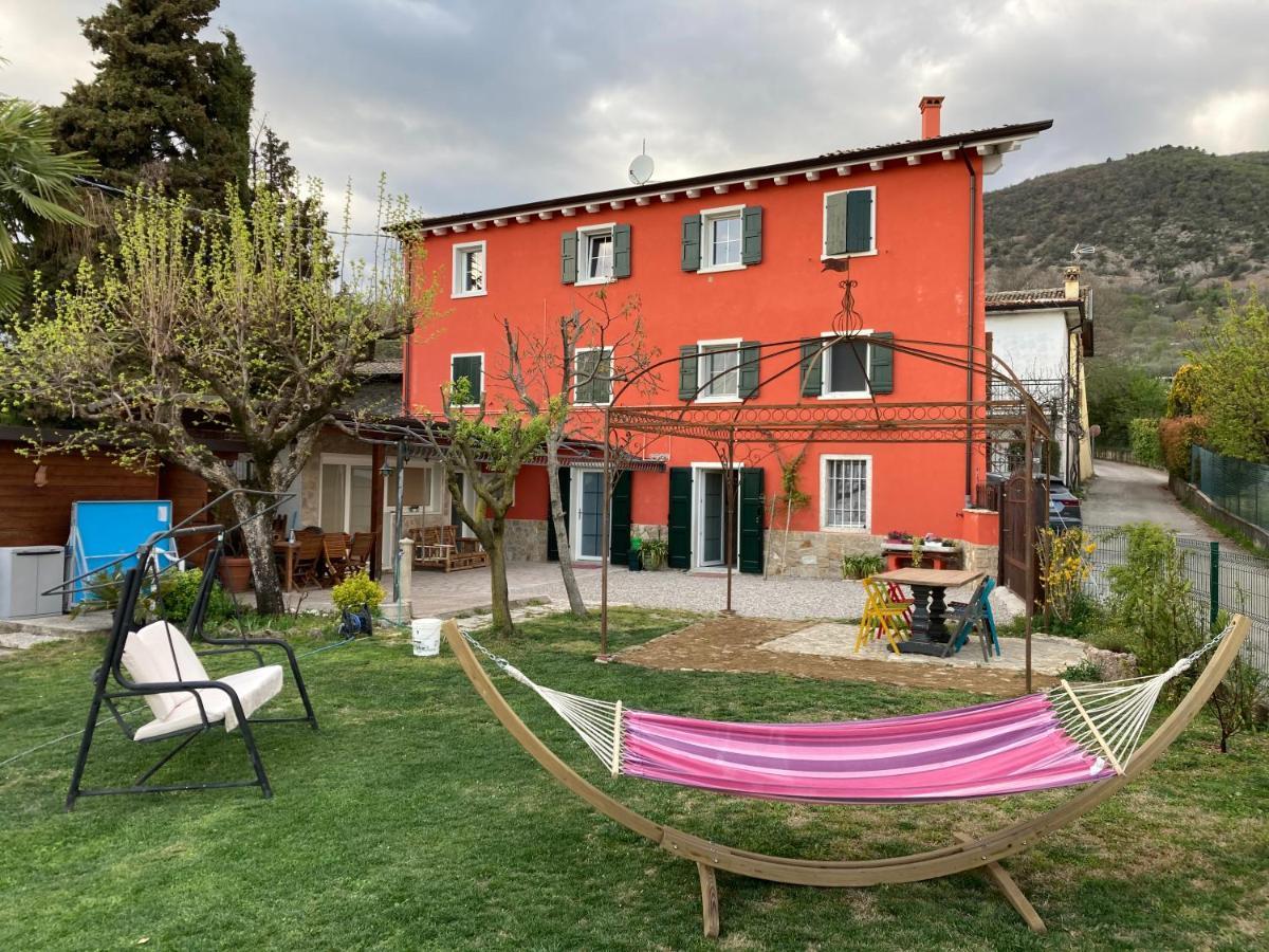 Villa Redhouse Pesina Costermano sul Garda Exterior foto